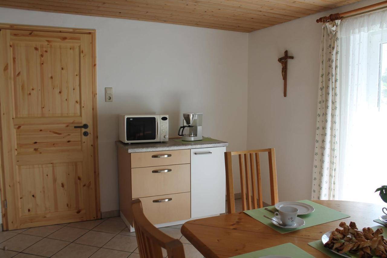 Ferienhaus Anni Rot an der Rot Buitenkant foto